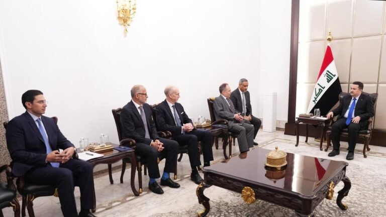العراق-يؤكد-اهتمامه-بحضور-الشركات-العالمية-للعمل-في-مختلف-القطاعات.jpeg