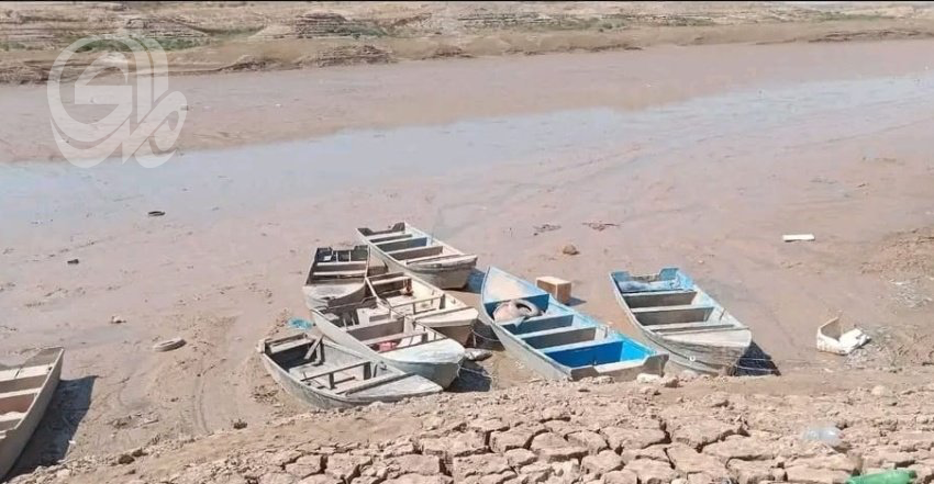 بحيرة-جافة-وموسم-زراعي-مهدد.png