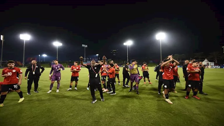 15-صورة-لاحتفال-لاعبي-منتخب-مصر-للناشئين-بعد-التعادل-مع.webp.webp