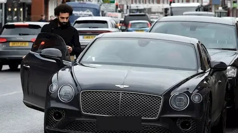 9-صور-لأنواع-سيارات-محمد-صلاح-وأسعارها.webp.webp