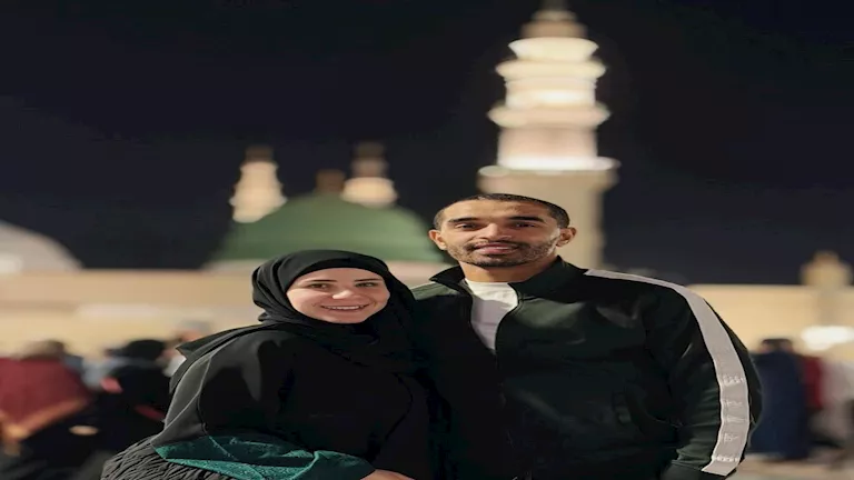 أوباما-ينشر-3-صور-جديدة-رفقة-زوجته-في-الحرم-المكي.webp.webp