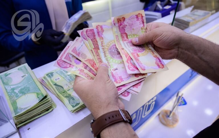 التوسّع-الأفقي-لا-رفع-الضرائب-خبير-اقتصادي-يحذّر-من-آثار.jpg