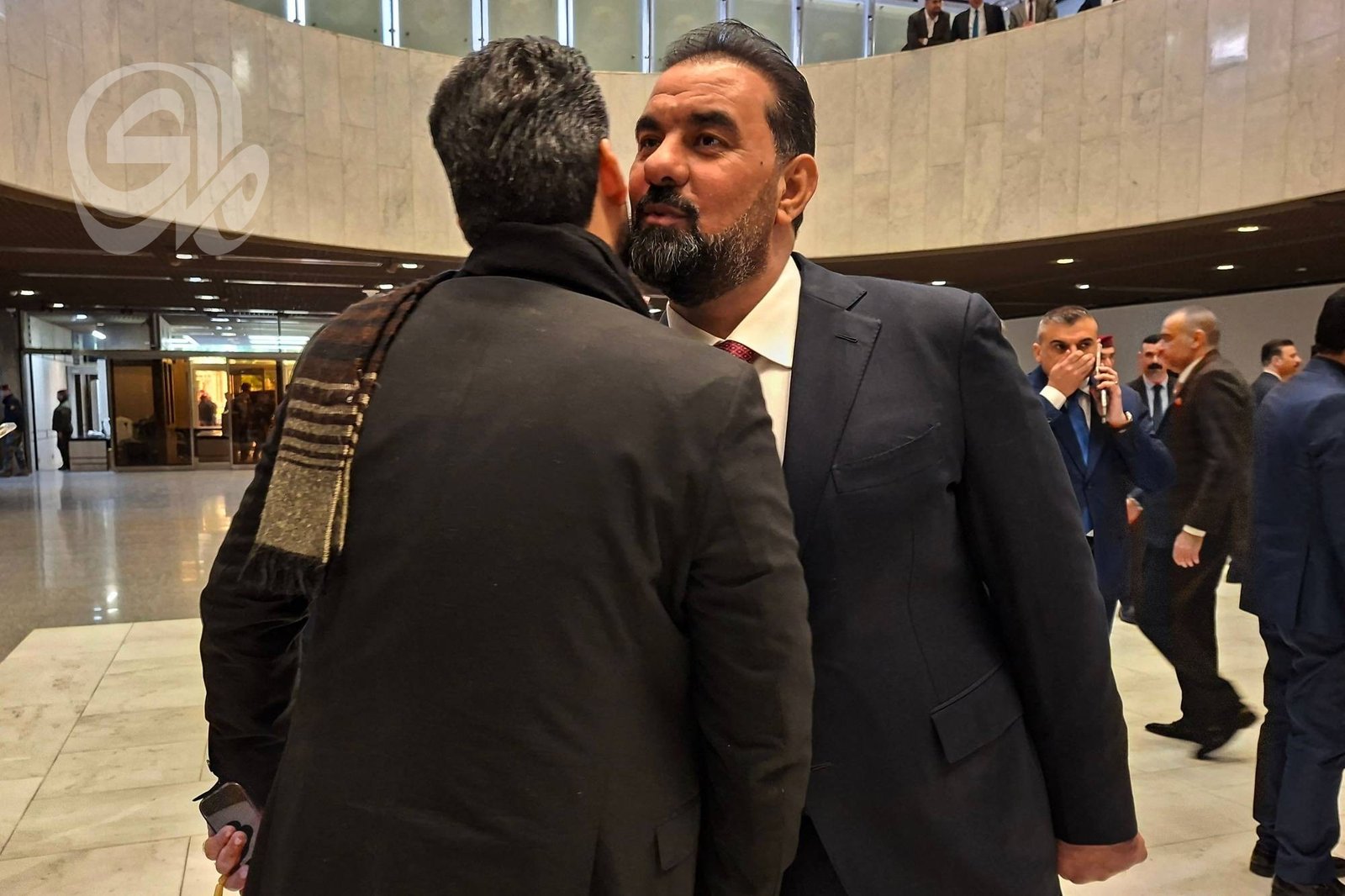 الرجل-الذي-اعتلى-رئاسة-البرلمان-السادس-من-هو-هيبت-الحلبوسي؟.jpeg