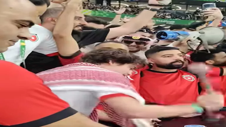 بالفيديو-الأمير-الأردني-يقود-المدرجات-ضد-العراق-بكأس-العرب.webp.webp