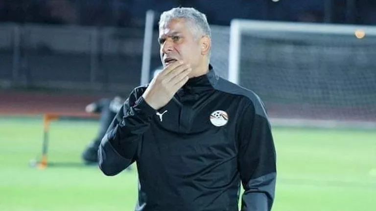 زعل-مني-وائل-جمعة-يكشف-تفاصيل-خلاف-مع-صلاح-بسبب.webp.webp