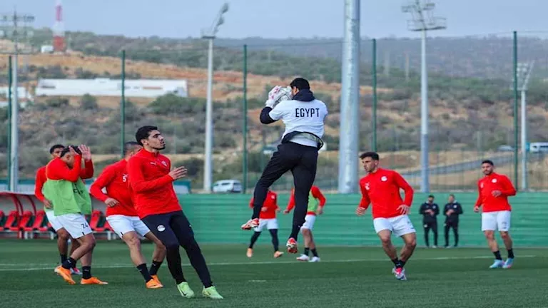 منتخب-مصر-ينهي-تدريباته-الجماعية-استعداداً-لبنين-في-كأس-الأمم.webp.webp