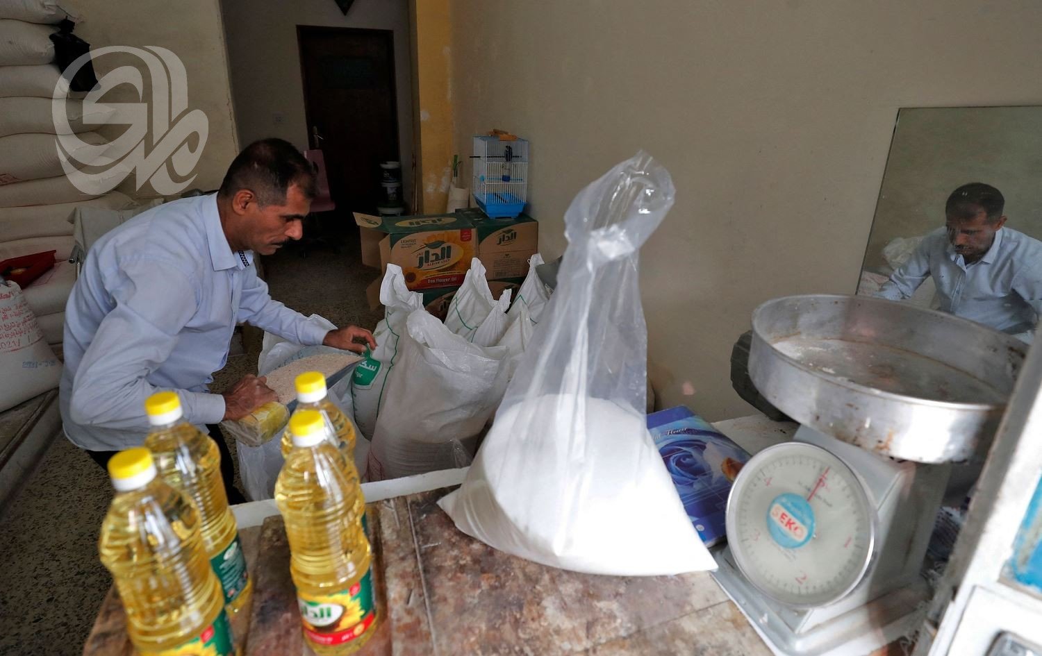 خزين-غذائي-يكفي-عدة-أشهر-وزارة-التجارة-تطمئن-العراقيين.jpg