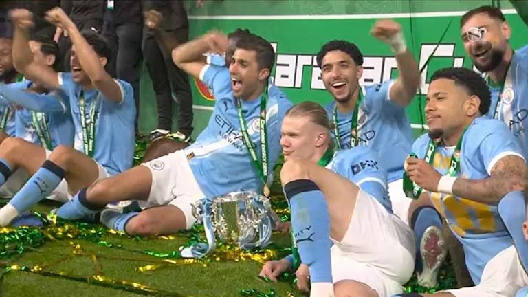 مان-سيتي-بطلا-لكأس-الرابطة-الإنجليزي-بعد-الفوز-على-أرسنال.webp.webp