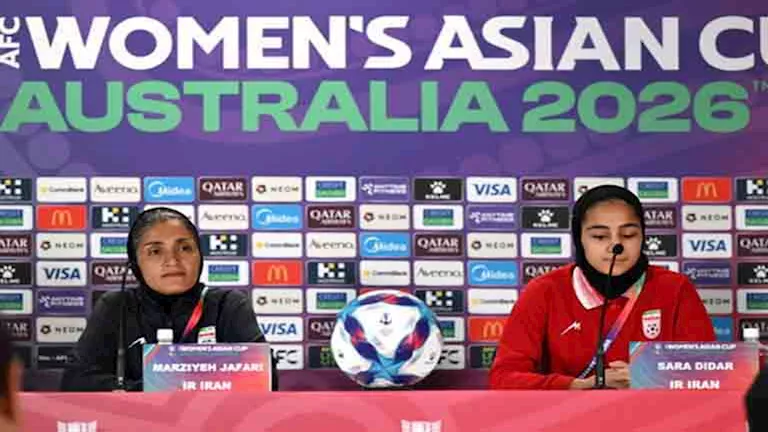 مدربة-منتخب-إيران-تكشف-معاناة-اللاعبات-في-كأس-آسيا.webp.webp
