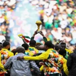 منتخب-السنغال-يحتفل-بكأس-الأمم-أثناء-مباراته-الودية-أمام-بيرو.webp.webp