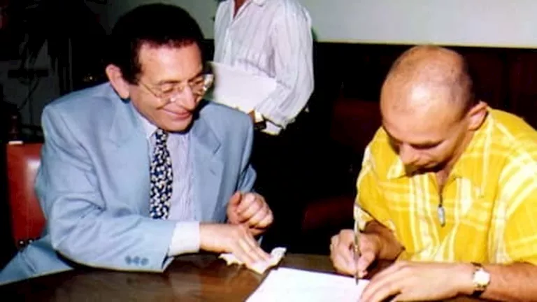 الأهلي-يعيد-ضم-حسام-حسن-في-1998-ما-التفاصيل؟.webp.webp