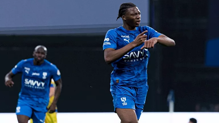 الهلال-يهدر-الفوز-ويتعادل-مع-التعاون-في-دوري-روشن-السعودي.webp.webp