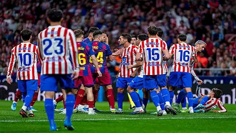 برشلونة-يطالب-يويفا-بالتحقيق-في-أحداث-مواجهة-أتلتيكو-مدريد.webp.webp
