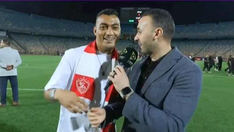 8-صور-من-احتفال-مصطفي-محمد-مع-لاعبي-الزمالك.webp.webp