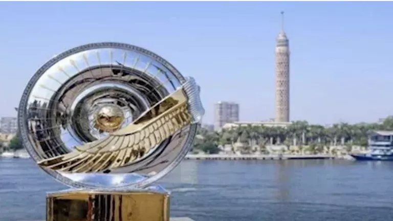 القنوات-الناقلة-لمباريات-الأهلي-والزمالك-وبيراميدز-اليوم-بالدوري.webp.webp