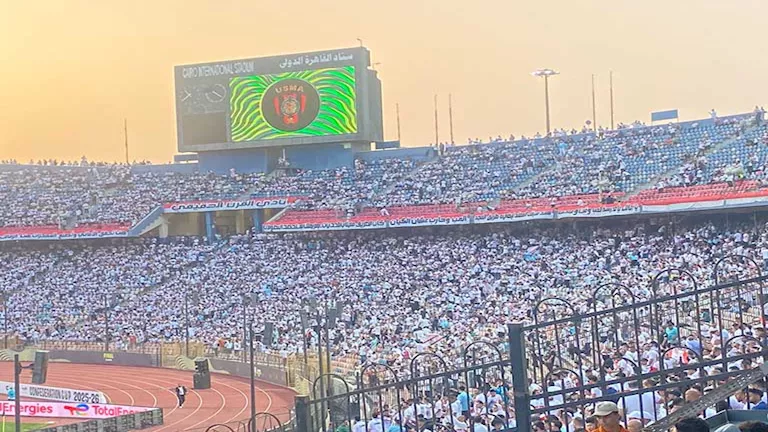 جماهير-الزمالك-تزين-مدرجات-ستاد-القاهرة-لدعم-اللاعبين-في-الكونفدرالية.webp.webp