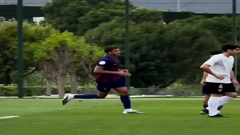 حمزة-عبد-الكريم-يعلق-على-تتويج-برشلونة-بلقب-الدوري-الإسباني.webp.webp