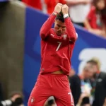 بقميص-البرتغال-جورجينا-تحتفل-بهدفي-رونالدو-في-كأس-العالم.webp.webp
