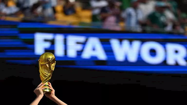 ليلة-الحسم-في-المونديال-مواعيد-أبرز-مباريات-كأس-العالم.webp.webp