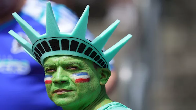 من-المدرجات-25-صورة-لأغرب-وأشهر-جماهير-كأس-العالم-2026.webp.webp