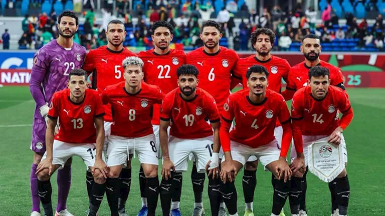 منتخب-مصر-بالزي-الأبيض-أمام-بلجيكا-في-كأس-العالم.webp.webp
