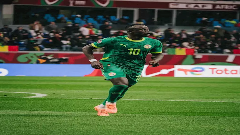 هدية-من-الفراعنة-ساديو-ماني-يحتفل-بتأهل-منتخب-مصر.webp.webp