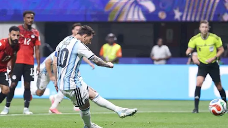 بسبب-تصدي-شوبير-رقمان-سلبيان-لميسي-في-كأس-العالم-2026.webp.webp
