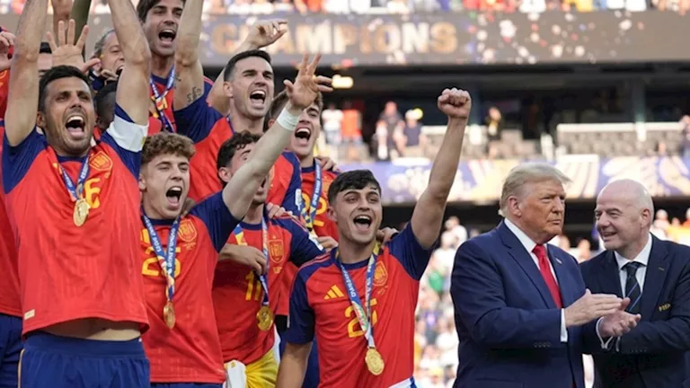 ترامب-يشارك-في-مراسم-تتويج-المنتخب-الإسباني-بلقب-كأس-العالم.webp.webp