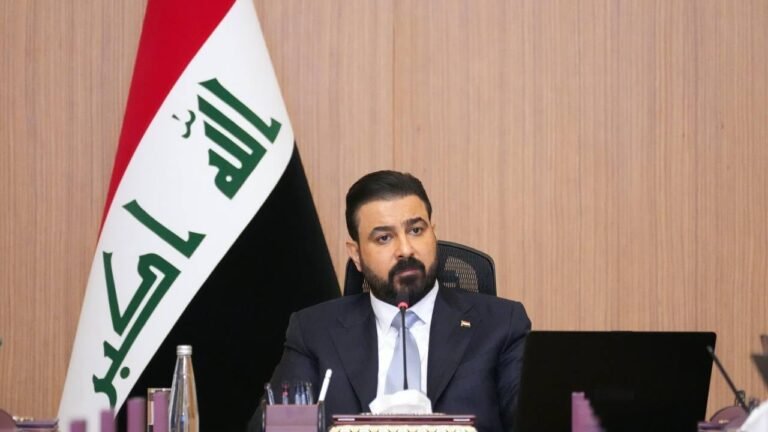 صحيفة-اعتقالات-الفساد-تجمّد-مفاوضات-استكمال-حكومة-الزيدي.jpeg