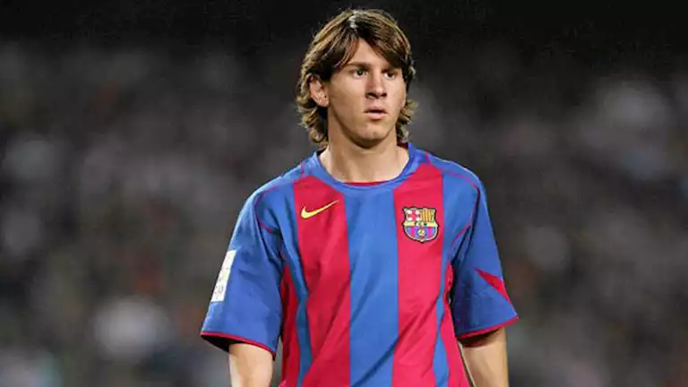 من-ميسي-إلى-يامال-9-من-أبناء-برشلونة-في-نهائي.webp.webp