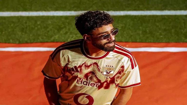 الأهلي-يعلن-عن-قميصه-الثالث-قبل-انطلاق-الموسم-الجديد.webp.webp