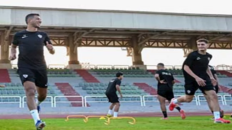 الزمالك-يواصل-تدريباته-بمعسكره-المغلق-استعدادا-للموسم-الجديد.webp.webp