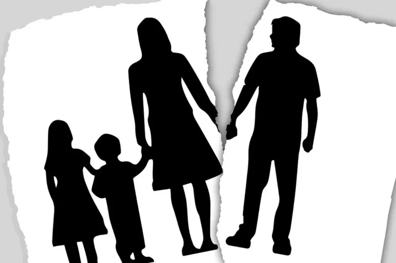 الفوضى-الاجتماعية-والبطالة-تدفعان-نحو-الطلاق.webp.webp