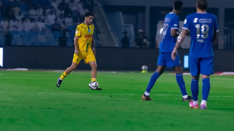 الهلال-يمطر-شباك-الخليج-بخمسة-أهداف-في-دوري-روشن.webp.webp
