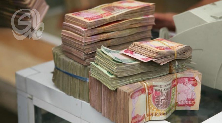 بين-طباعة-النقود-واستنزاف-الاحتياطيات-ما-مصير-رواتب-الموظفين؟.jpg