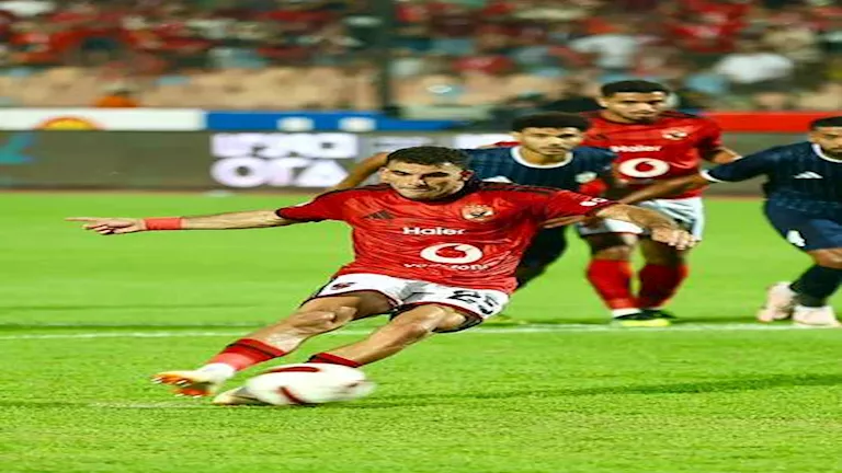 ركلة-جزاء-الأهلي-أمام-الشرقية-إنبي-تثير-الجدل-بالدوري.webp.webp
