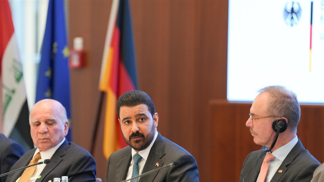 الزيدي-يدعو-من-برلين-الشركات-الألمانية-للاستثمار-في-العراق.jpeg