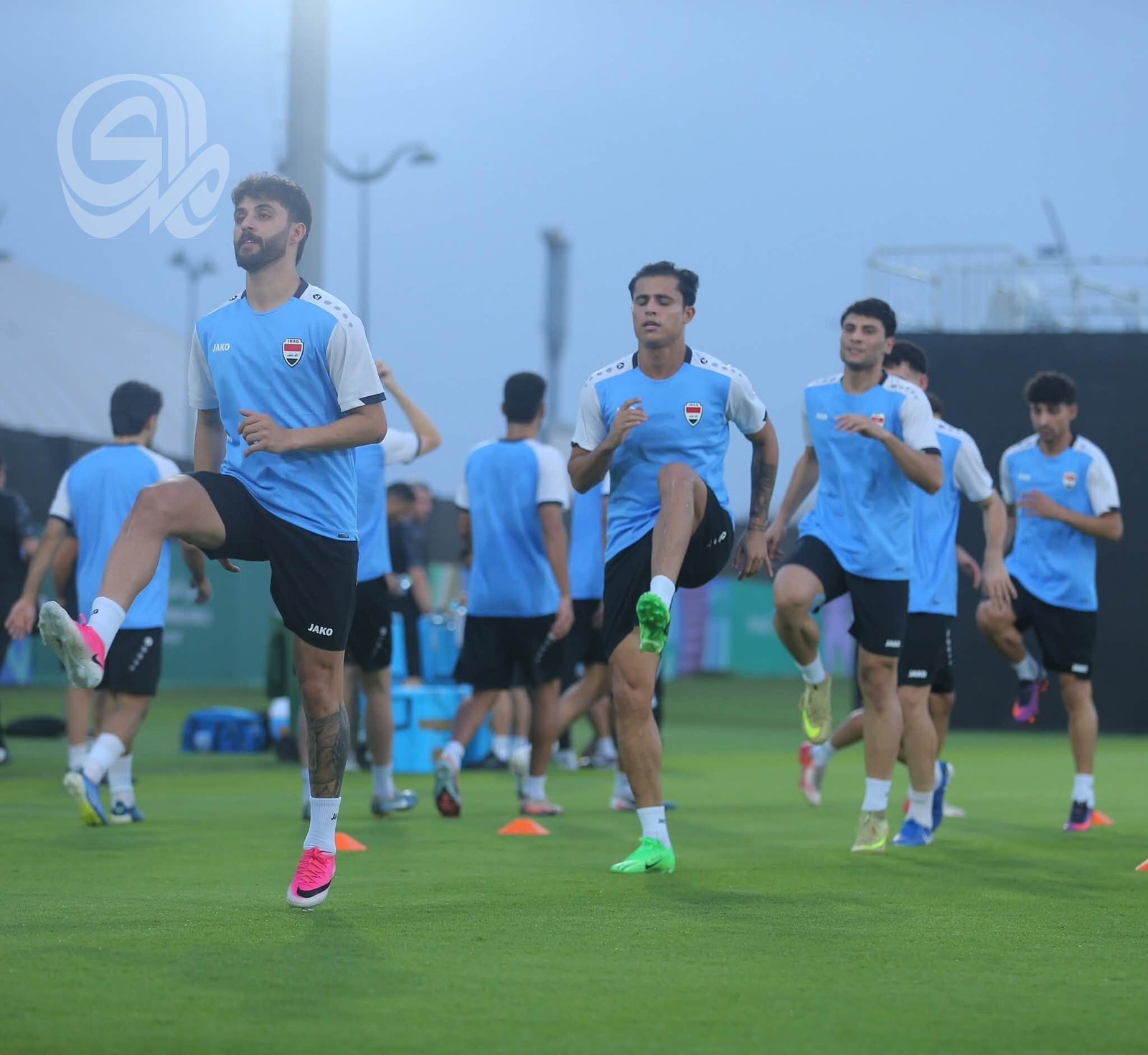 العراق-يفتتح-خليجي-27-أمام-عُمان-وأرنولد-يرفع-سقف-الطموح.jpg