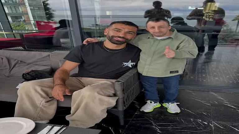 ظهور-مفاجئ-كوكسال-بابا-يلتقي-محمد-صلاح-في-طرابزون.webp.webp