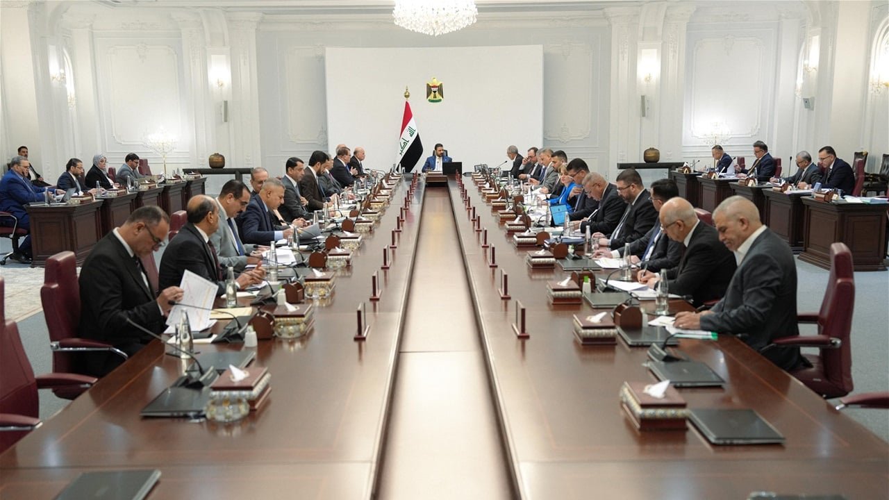 مجلس-الوزراء-يتخذ-قرارات-عدة-بينها-يخص-تصدير-النفط-والايفادات.jpeg
