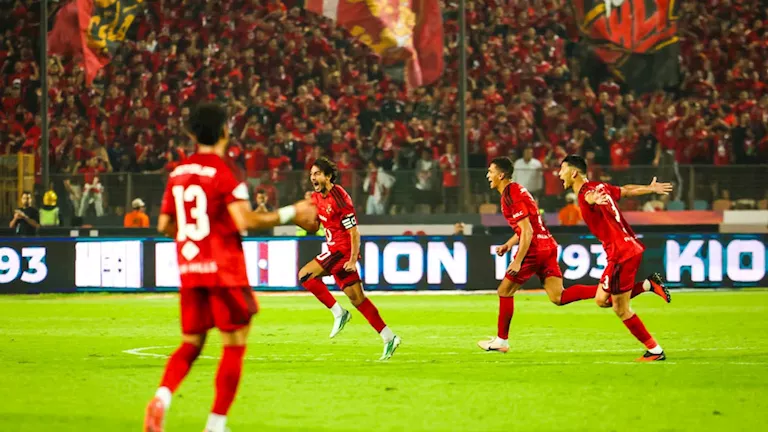 الأهلي-يحسم-الشوط-الأول-أمام-الزمالك-في-القمة-133.webp.webp