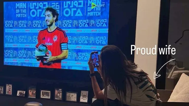 تعليق-ميدو-واحتفال-هاني-ستوري-نجوم-كرة-القدم-صور.webp.webp