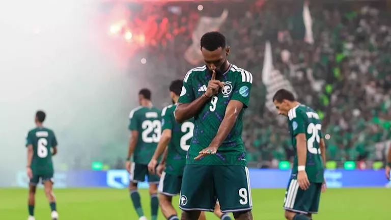 ردود-فعل-الجماهير-السعودية-بالتتويج-بكأس-الخليج-صور.webp.webp